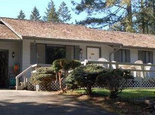 351 E Lake Forest Dr, Allyn, WA 98524