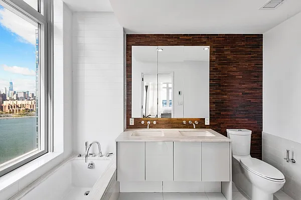 Sold by Compass | media 8