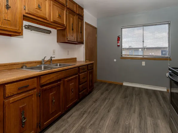 2-4 Fyfer Pl, 24 Fyfer Pl #4, Columbia, MO 65201