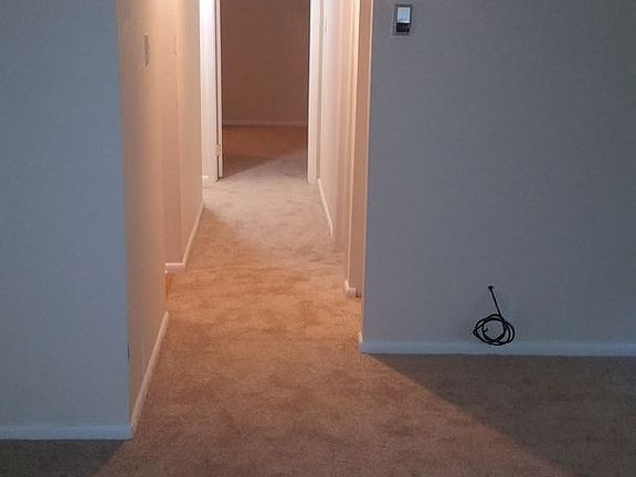 4th image of 222 Sandpiper Dr APT 6