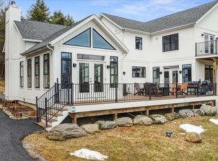 63 Blackberry Ln, Westford, VT 05494