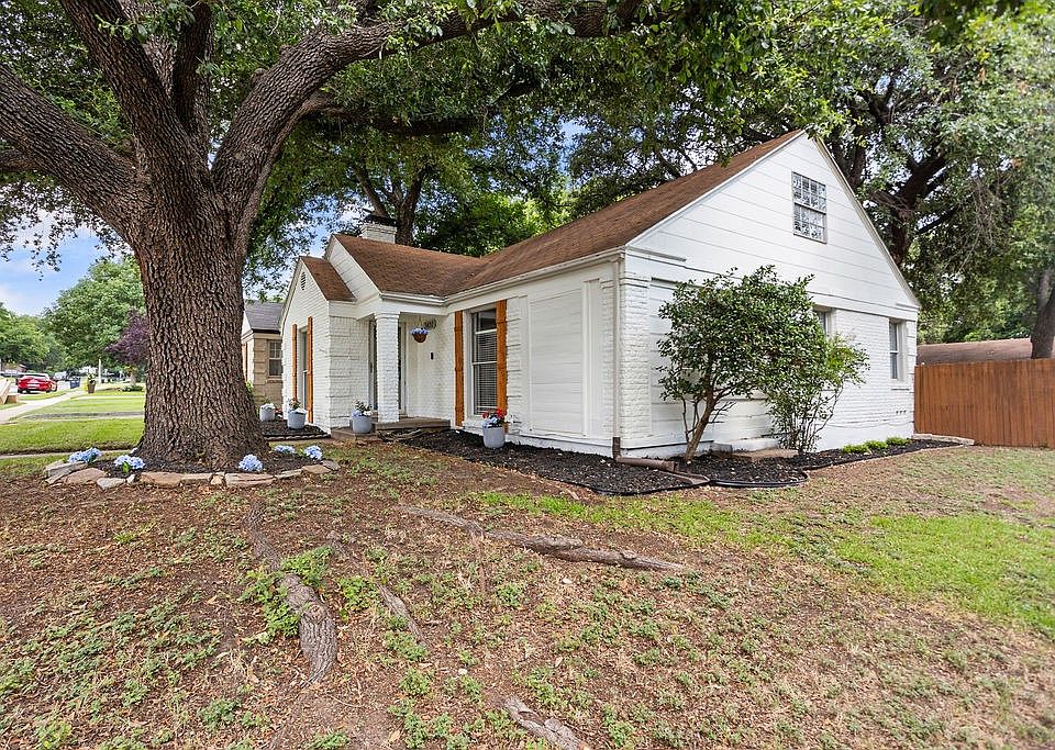 3400 W 5th St, Fort Worth, TX 76107 | Zillow