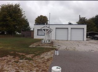 5933 W State Hwy 266, Springfield, MO 65802