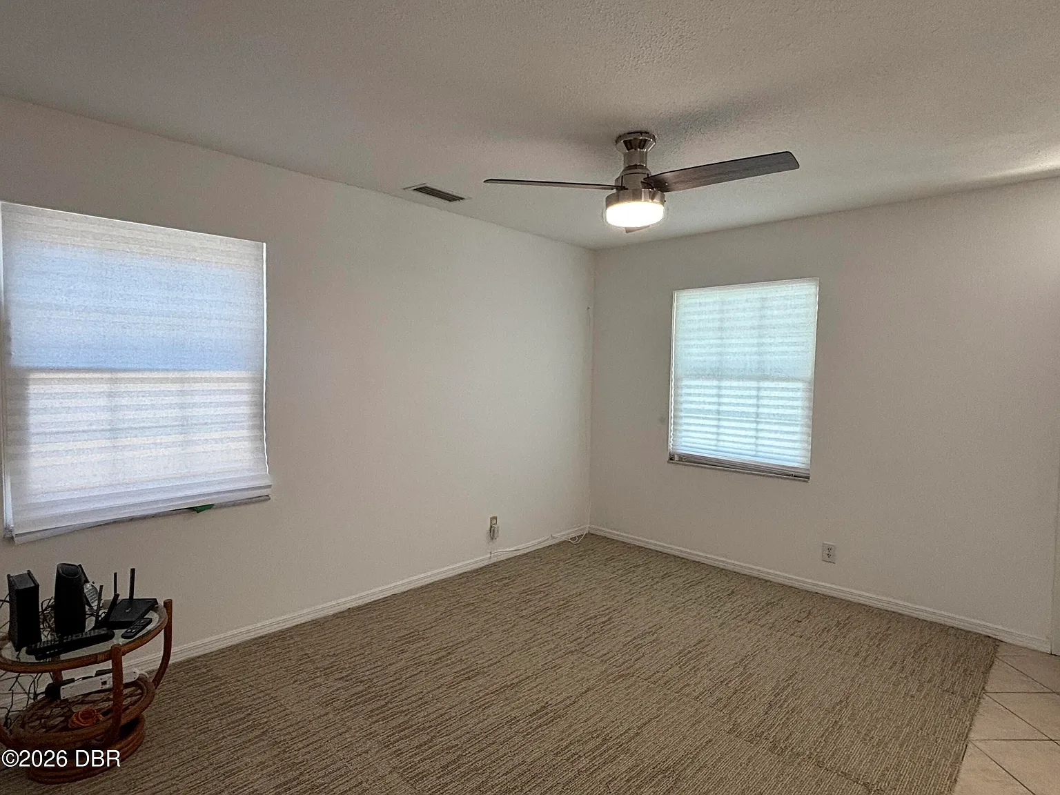 3 bed, 1.0 bath, 1100 sqft, $3,000 — Photo 4