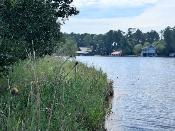 16 Abby Ln, Lumberton, MS 39455