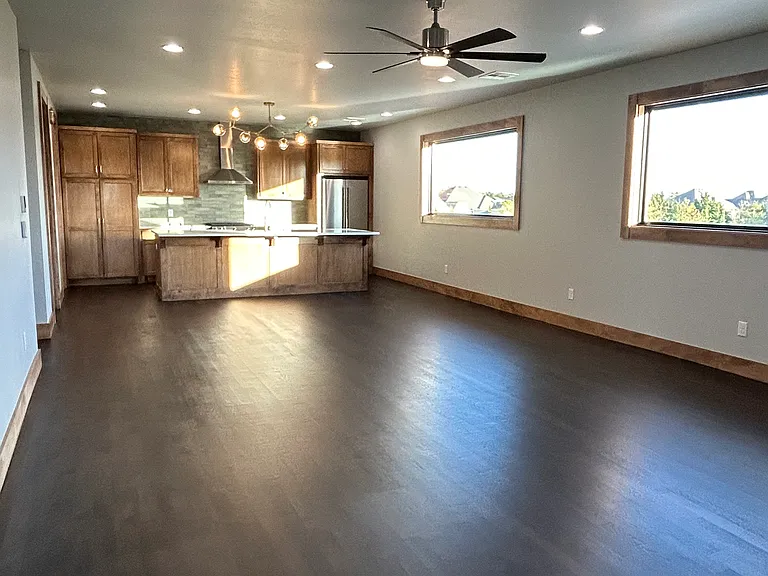20980 Cortona Dr — Photo 7