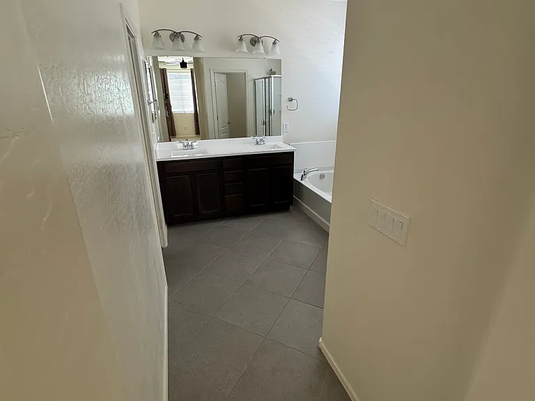 26424 N 121st Ln — Photo 10