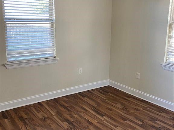 5th image of 5525 Baccich St