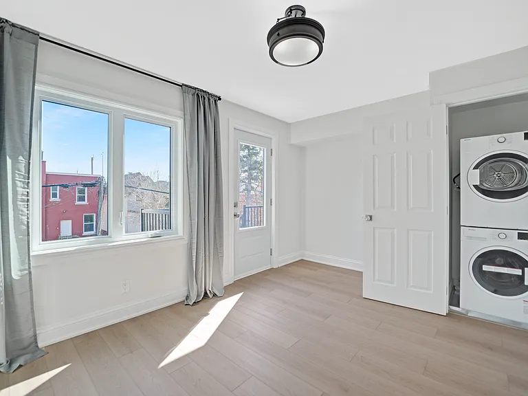 286 Arlington Ave — Photo 9