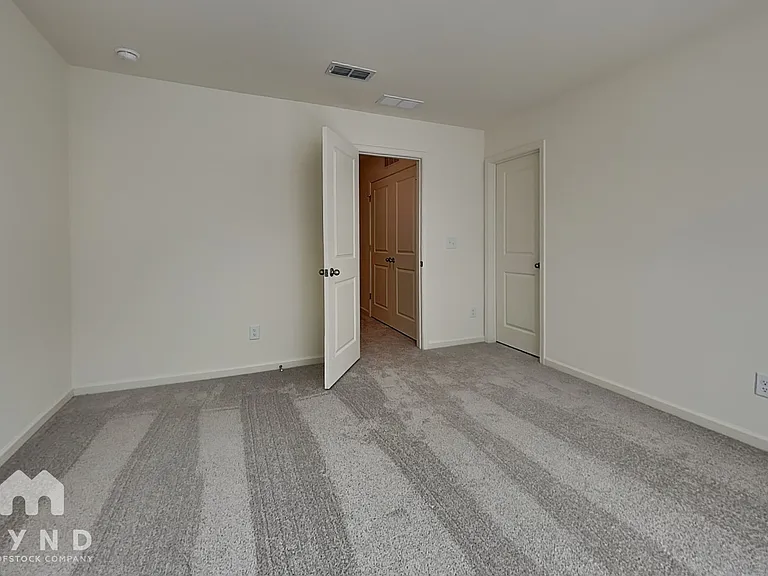3015 Fulong Dr — Photo 7