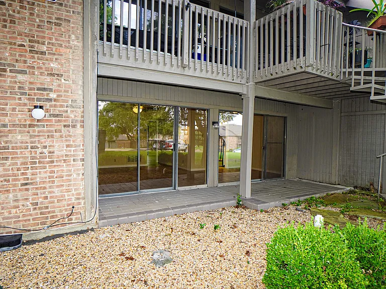 1121 Signal Ridge Pl — Photo 18