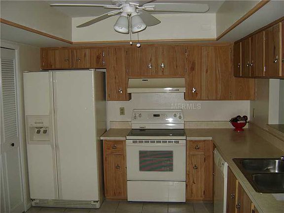 5th image of 572 Belltower Ave #140