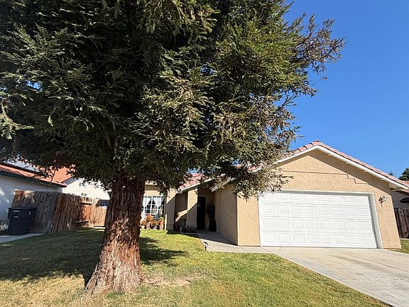 3rd image of 5806 Arc Dome Ave