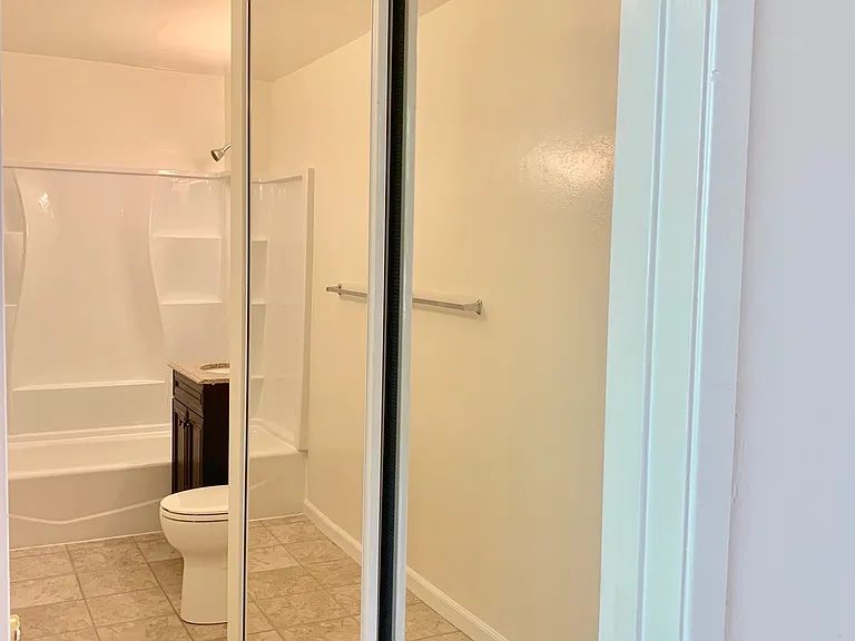 2100 Red Rose Way #26-Q — Photo 17
