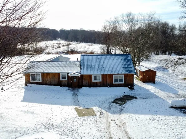 10443 State Line Rd, Wattsburg, PA 16442