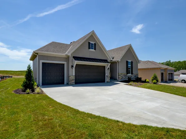 Payton Plan, Falcon Lakes