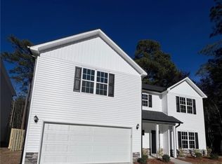 7018 Summerlin Dr, Fayetteville, NC 28306