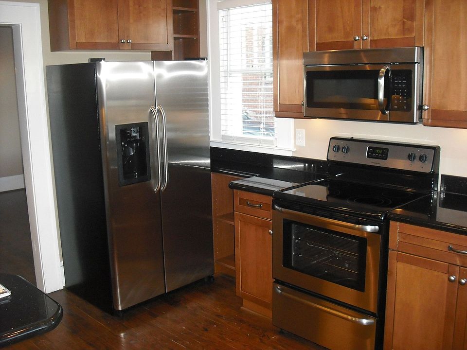 Luxury Kitchen- New Appliances Stainless Steel