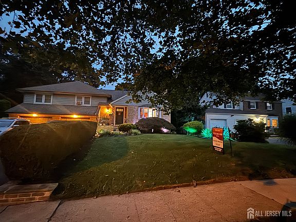 2nd image of 380 Mountain Ave