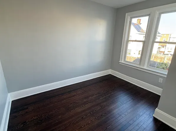 308 Pearsall Avenue image 5 of 12