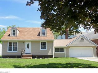 31 Nordham Dr, Bedford, OH 44146