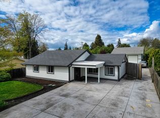 147 Briarcliff Dr, Eugene, OR 97404