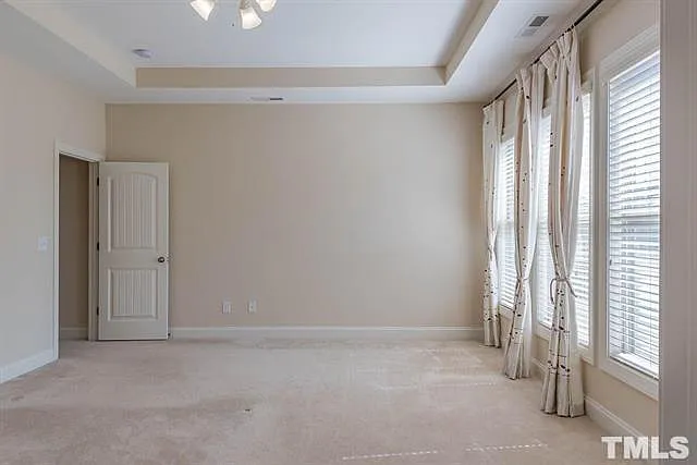 726 Weavers Ridge Dr — Photo 13