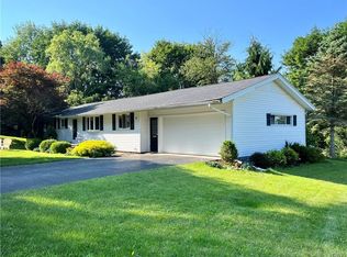 2 Gayle Rd, Skaneateles, NY 13152