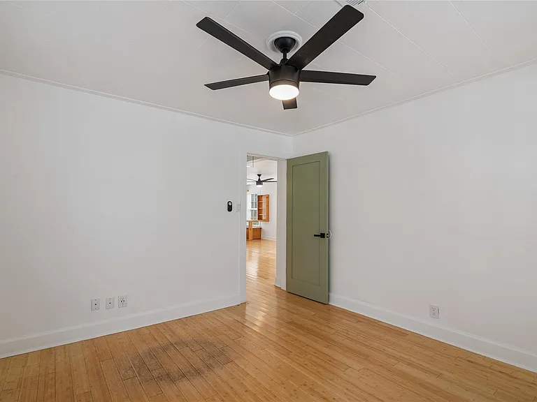 320 Coronado St #A — Photo 22