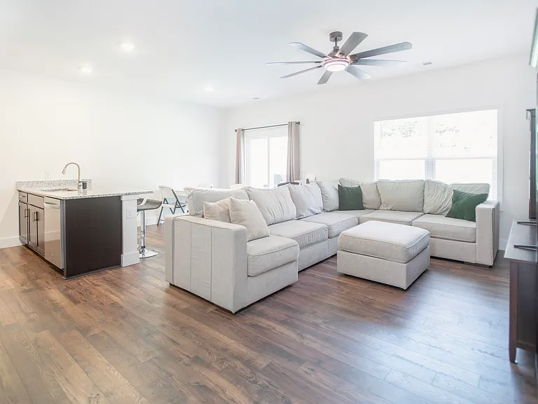 3517 Bisham Wood Ln — Photo 5