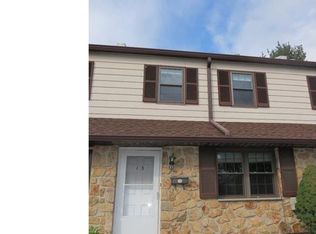 1006 N York Rd, Willow Grove, PA 19090