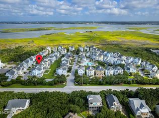 221 Sound Side Dr, Atlantic Beach, NC 28512