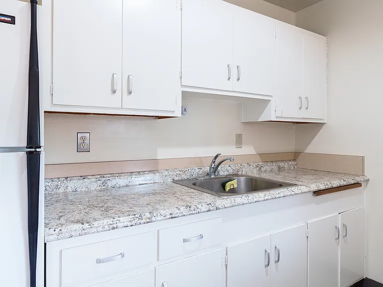 2703 Ridge Rd #201 — Photo 4