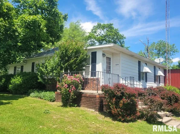 14690 State Route 142 Hwy, Mc Leansboro, IL 62859