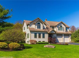 48 Little Androscoggin Dr, Auburn, ME 04210