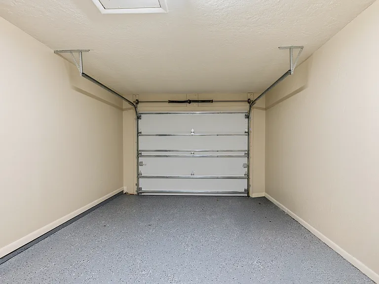 7302 Santa Clara Blvd — Photo 19