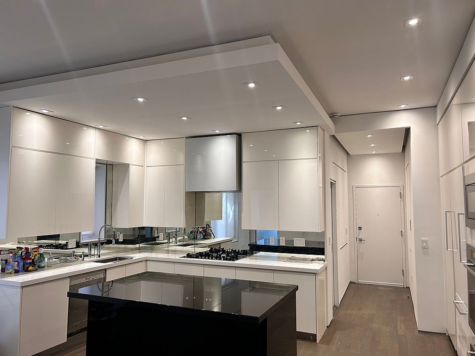 1st image of 19-21 Ditmars Blvd #1R
