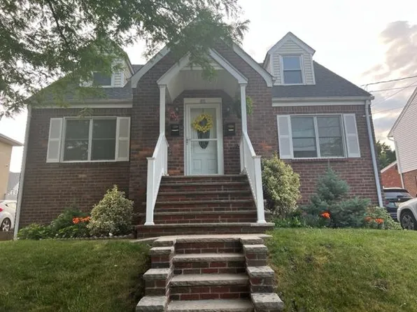 85 Burns Ave Floor 2, Lodi, NJ 07644