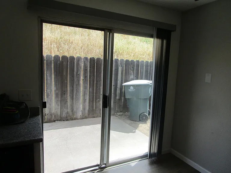 1426 Callen St — Photo 12