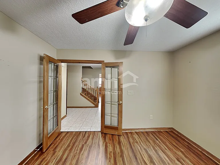 5650 Winsor Woods Dr — Photo 17