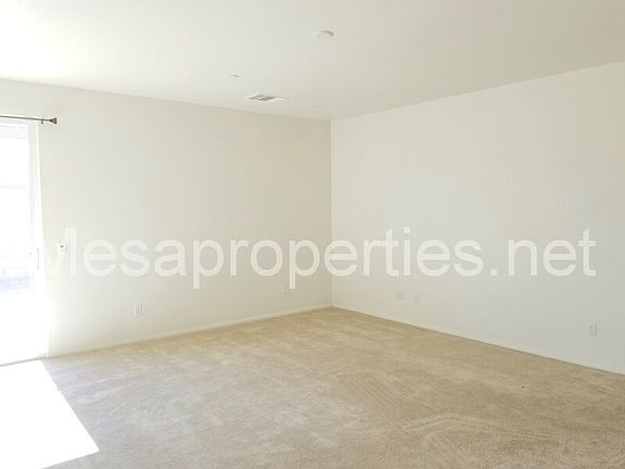 3rd image of 13457 Maxwell Ct