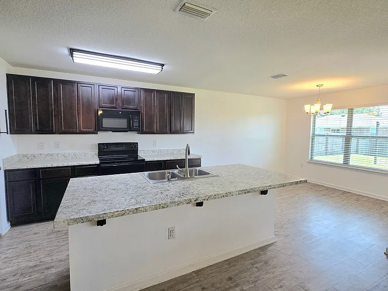 4719 Perception Cir — Photo 4