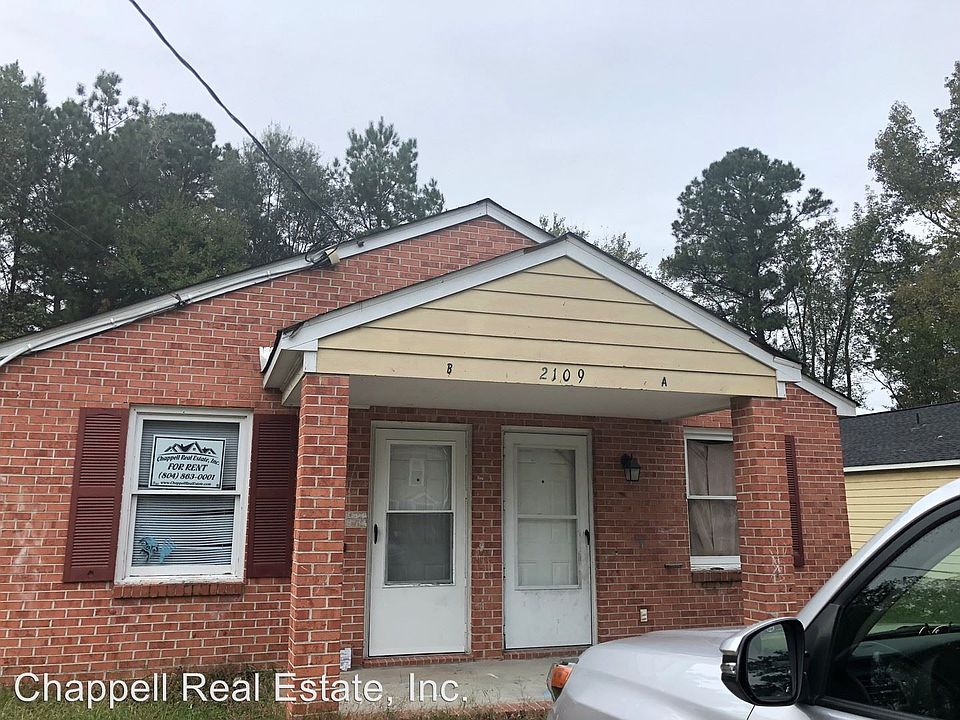 1st image of 2109B Cloverdale Ave