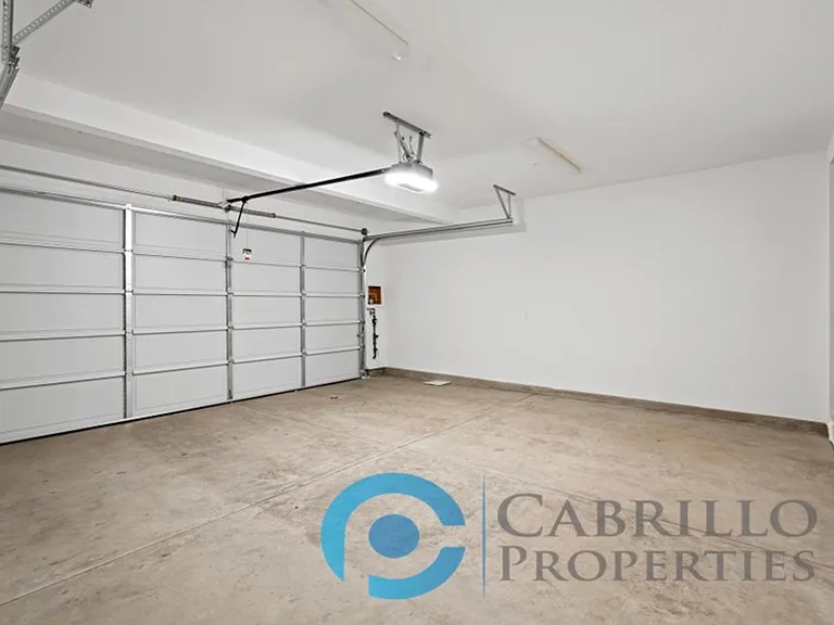 1675 Neptune Ave — Photo 42