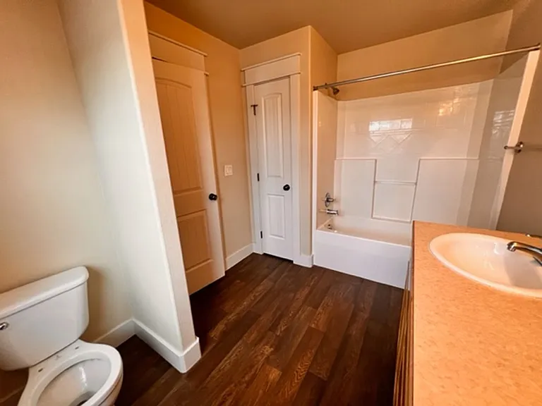 2120 S Dorothy Ave — Photo 24