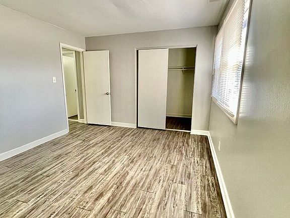 4th image of 256 Mayfield Ave APT A