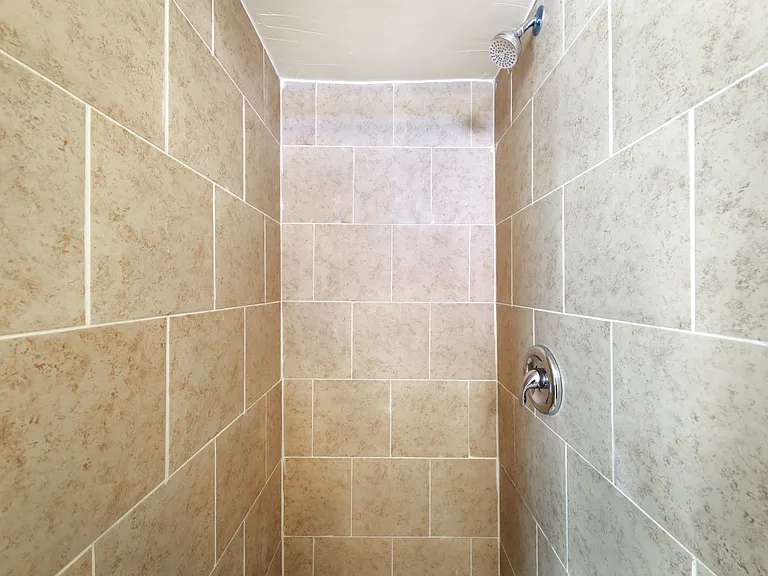 1236 Jeffrey St #2 — Photo 18