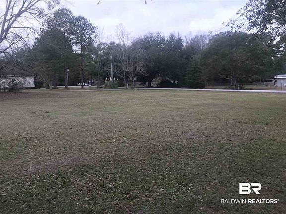 2nd image of N Hickory St