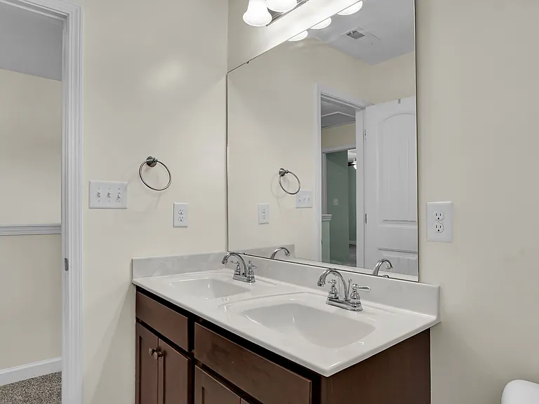 171 Ellis Rd — Photo 37