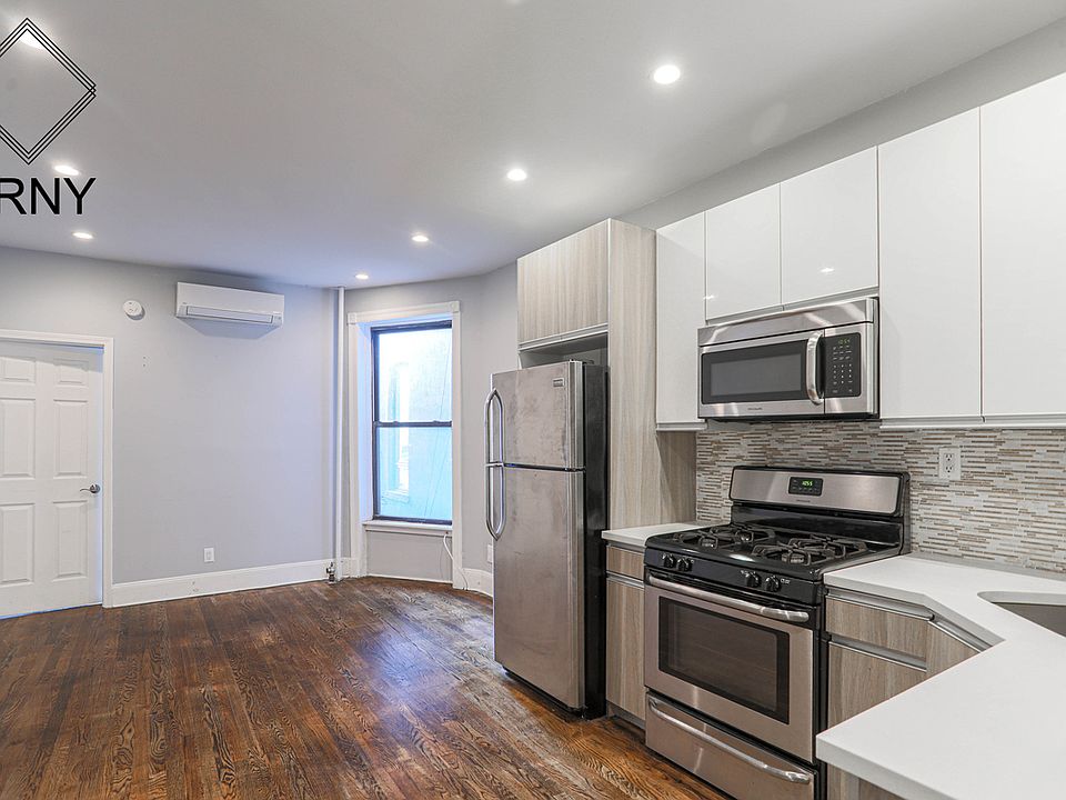1st image of 125 Putnam Ave APT 1R